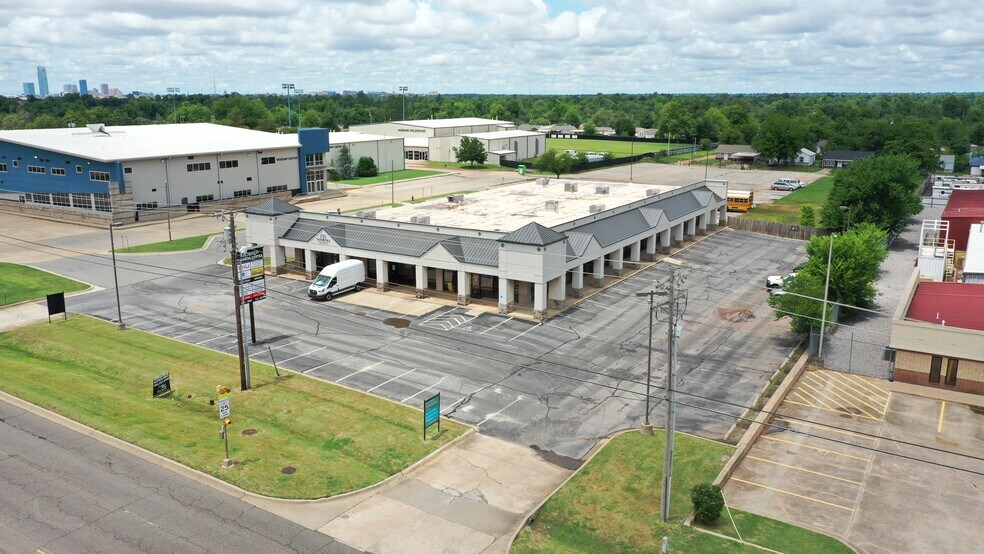 More Photos Of 3901-3909 SE 29th St, Oklahoma City Office For Sale