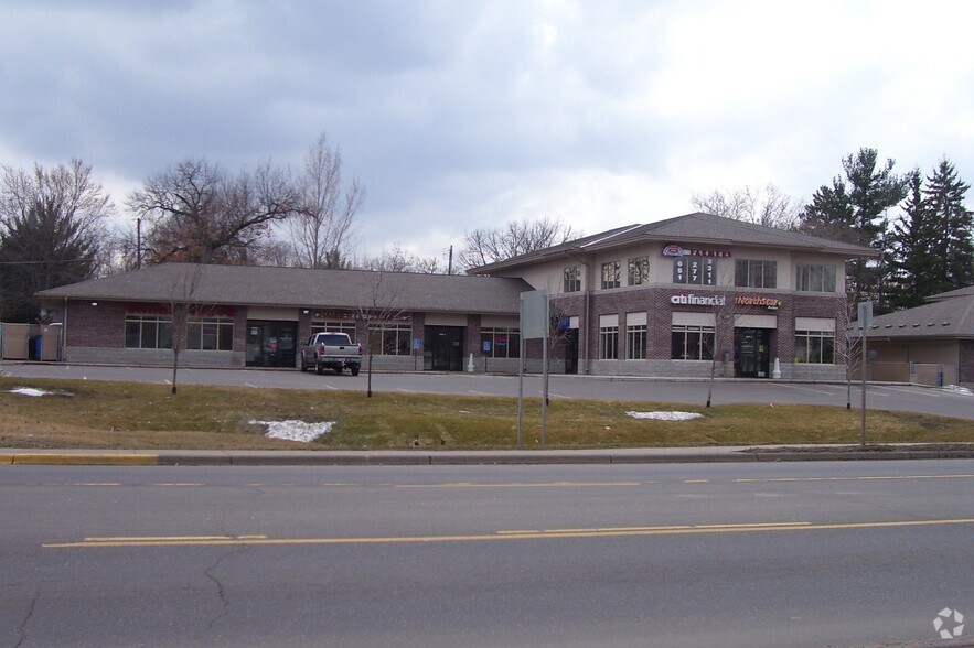 More Photos Of 6063 Main St, North Branch Storefront Retail Office For Lease