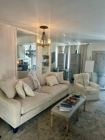 More Photos Of 296 White Bridge Pike, Nashville Loft Creative Space For Lease