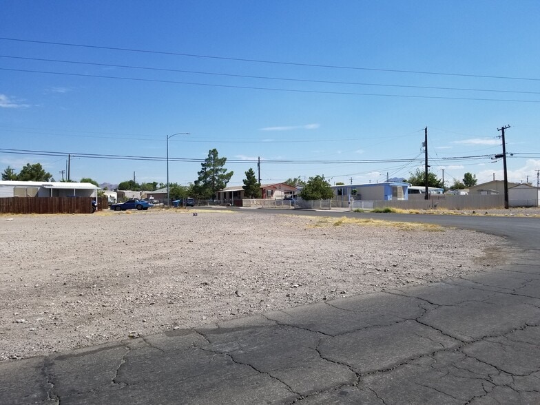 More Photos Of Dinkledorf Rd, Henderson Land For Sale