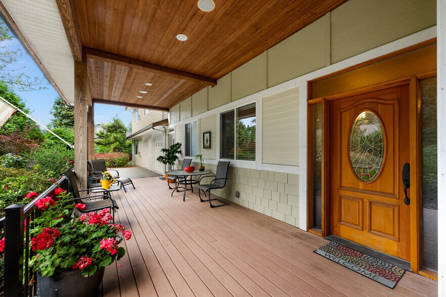 More Photos Of 918 Citadel Dr, Everson Multifamily For Sale