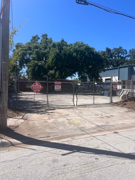 More Photos Of 72 W Jersey St, Orlando Industrial For Sale