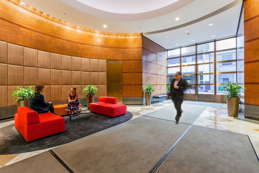 More Photos Of 235 Pine St, San Francisco Office For Lease