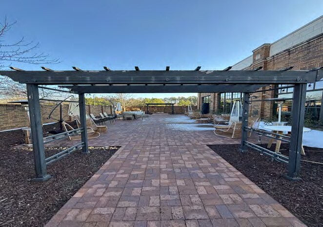 More Photos Of 21 Rahling Cir, Little Rock General Retail For Sale