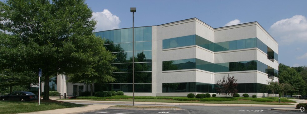 More Photos Of 7025 Albert Pick Rd, Greensboro Unknown For Sale