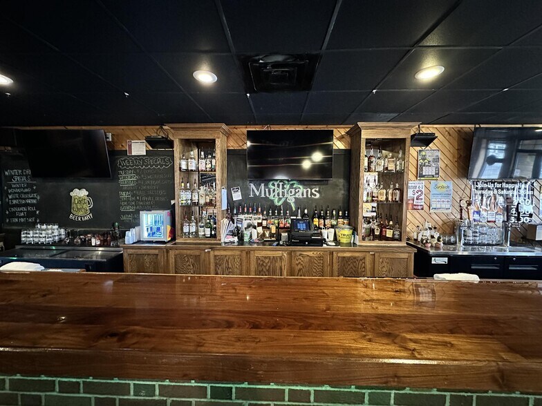 More Photos Of 102 E Railroad St, Lena Apartments For Sale