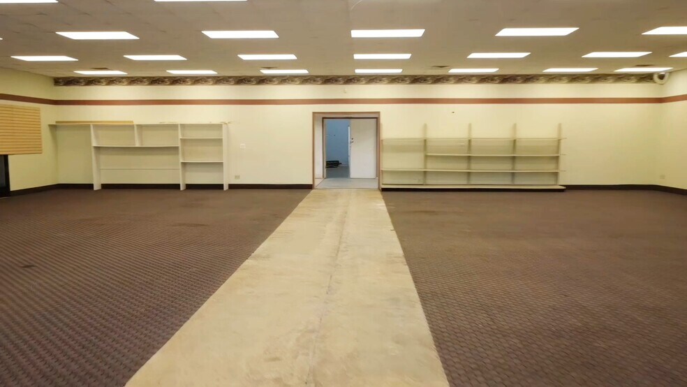 Primary Photo Of 22755 Antelope Blvd, Red Bluff General Retail For Lease