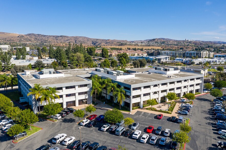 More Photos Of 3230 E Imperial Hwy, Brea Coworking Space