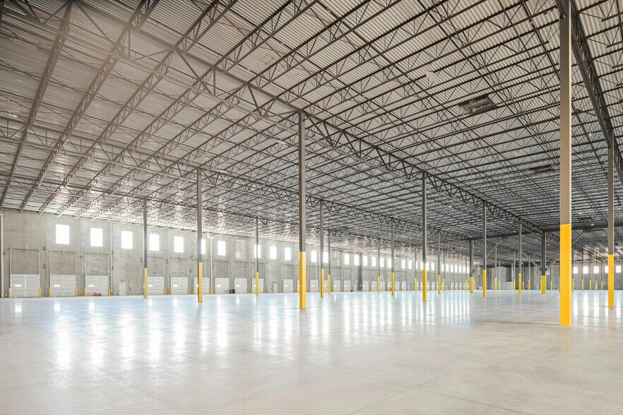 More Photos Of 650 Federal Blvd, Carteret Unknown For Lease