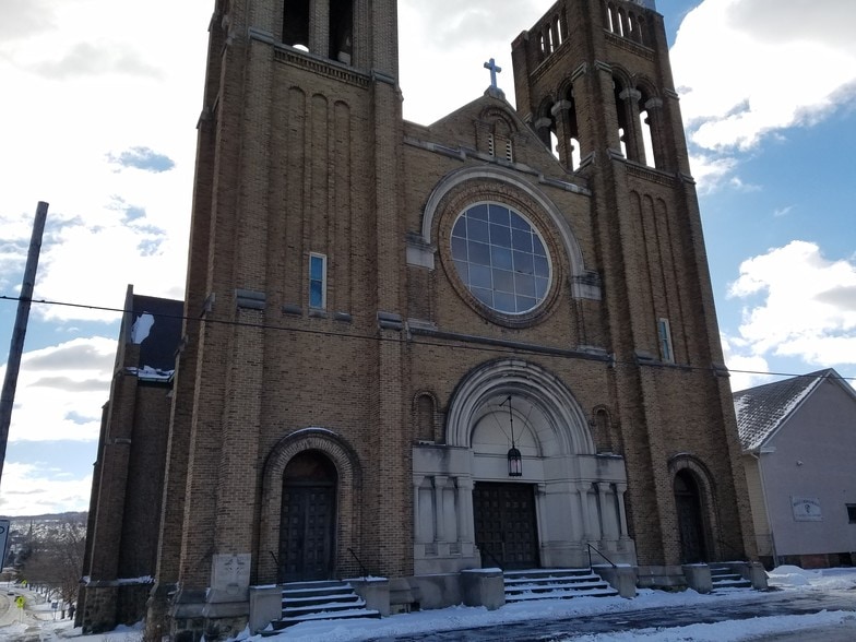 More Photos Of 5th Ave & Broadway St, Scranton Religious Facility For Sale