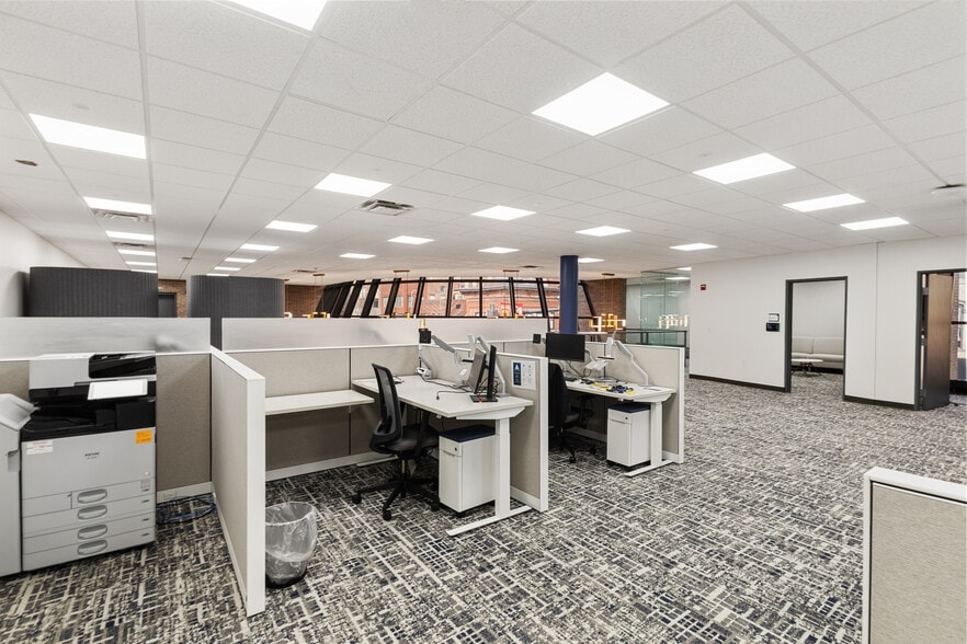 More Photos Of 315 S Kalamazoo Mall, Kalamazoo Office For Sale