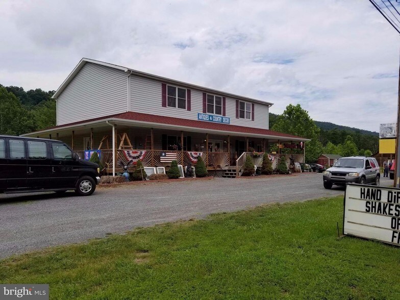 Primary Photo Of 7440 Valley Rd, Berkeley Springs General Retail For Lease