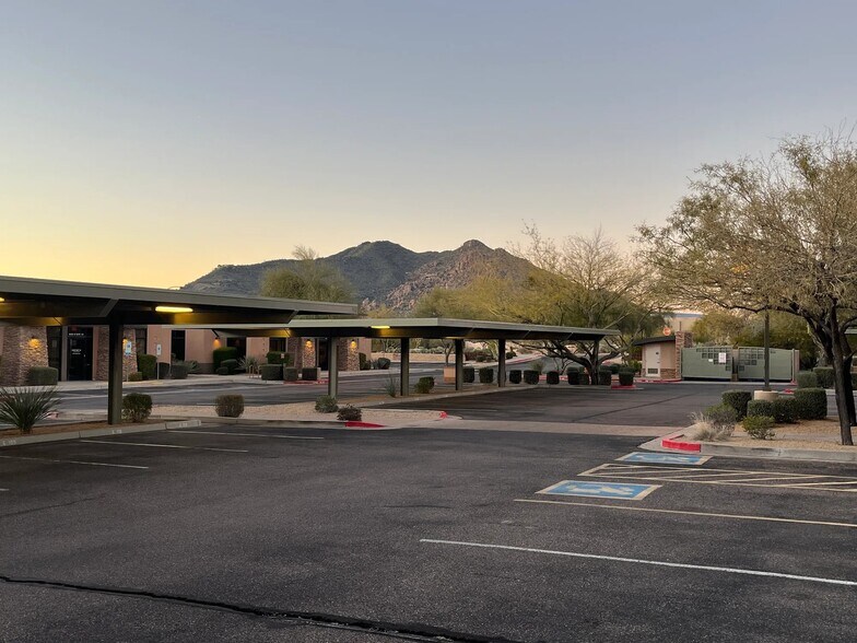 More Photos Of 33747 N Scottsdale Rd, Scottsdale Office For Sale