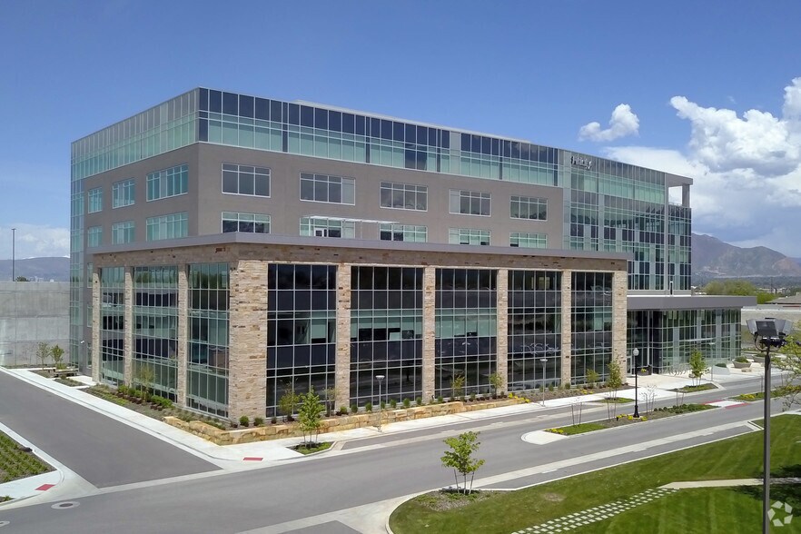 More Photos Of 434 W Ascension Way, Salt Lake City Unknown For Lease