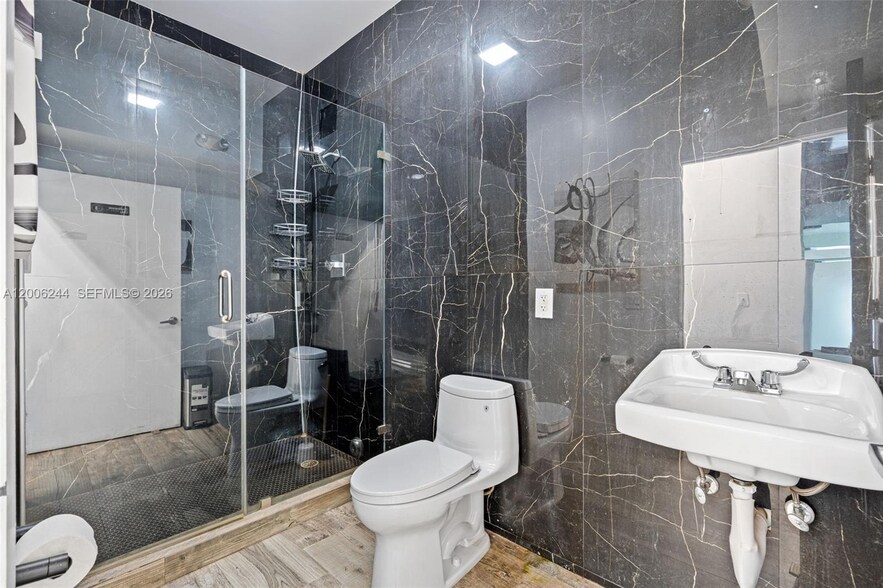 More Photos Of 4885 NW 7th Ave, Miami Office For Sale