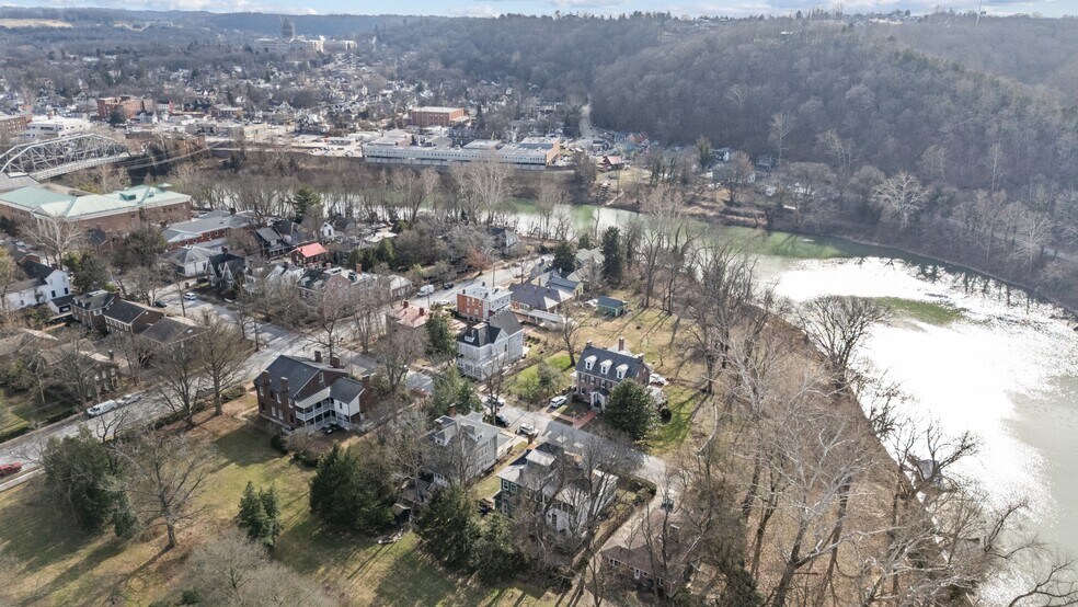 More Photos Of 514 Wapping St, Frankfort Apartments For Sale