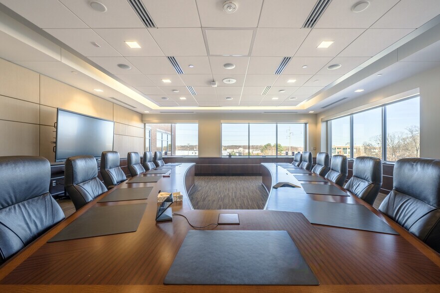 More Photos Of 1 Coastway Blvd, Warwick Office For Sale