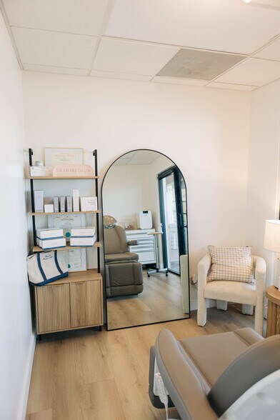 More Photos Of 23150 N Pima Rd, Scottsdale Medical For Lease