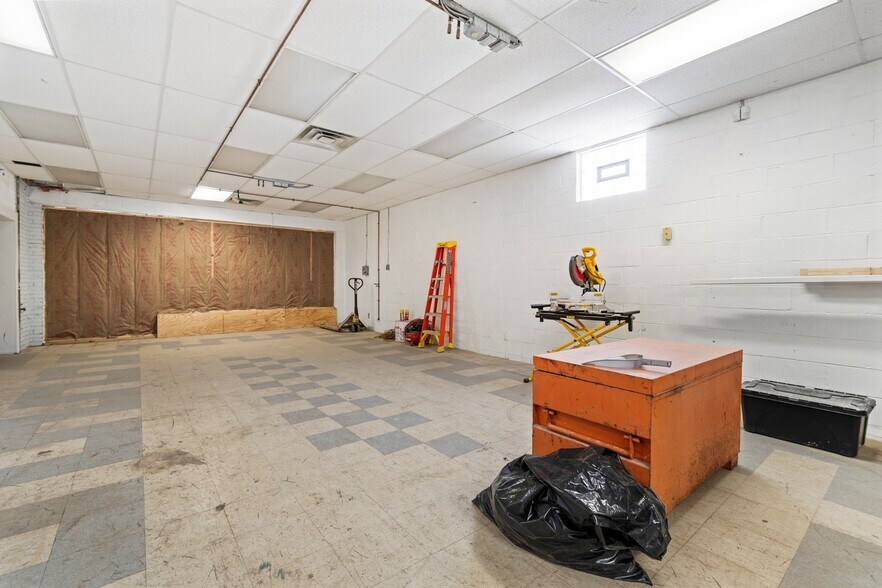 More Photos Of 4651 W 130th St, Cleveland Warehouse For Sale