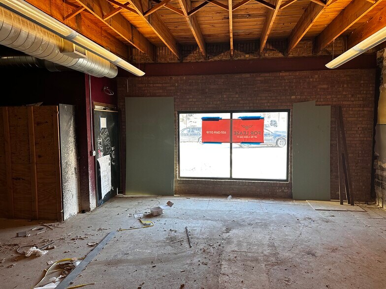 More Photos Of 5300 S Lyndale Ave, Minneapolis Freestanding For Lease