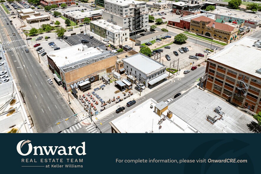 More Photos Of 210-224 S 5th St, Waco Storefront Retail Office For Lease
