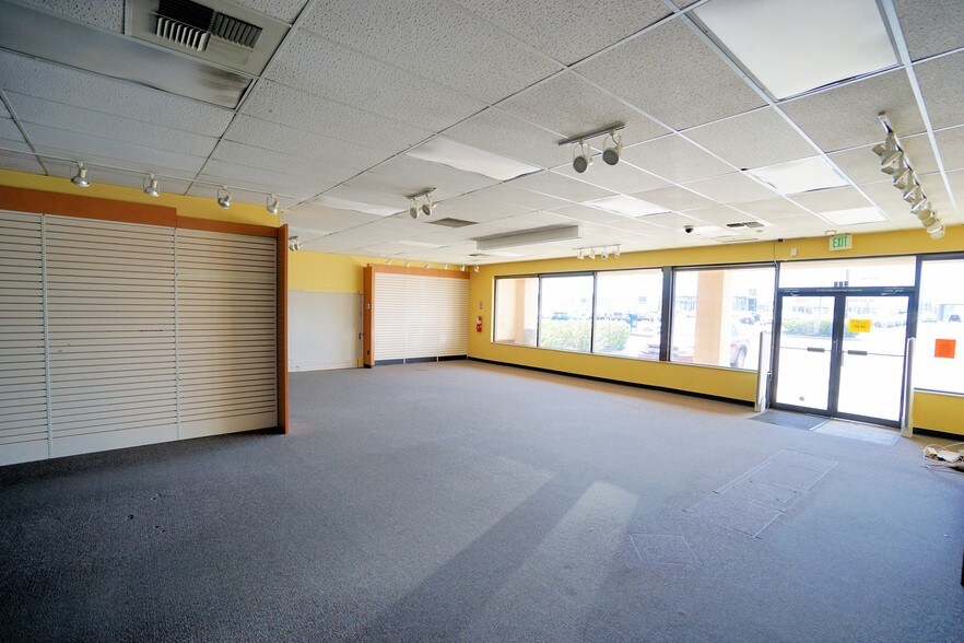 More Photos Of 1731 S 1st St, Yakima Freestanding For Lease