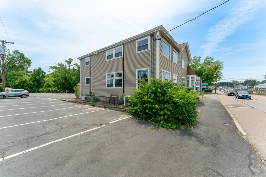 More Photos Of 1154 Worcester Rd, Framingham Freestanding For Sale