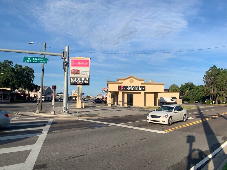 More Photos Of 3601-3609 Henderson Blvd, Tampa Storefront For Lease