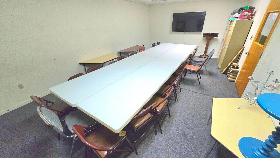 More Photos Of 1803 57th Ave W, Bradenton Religious Facility For Lease