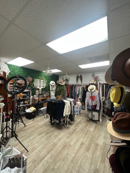 More Photos Of 1232-1236 E Fry Blvd, Sierra Vista Medical For Lease