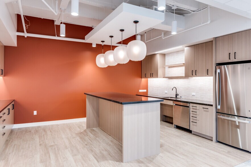 More Photos Of 2626 cole Ave, Dallas Office Residential For Lease