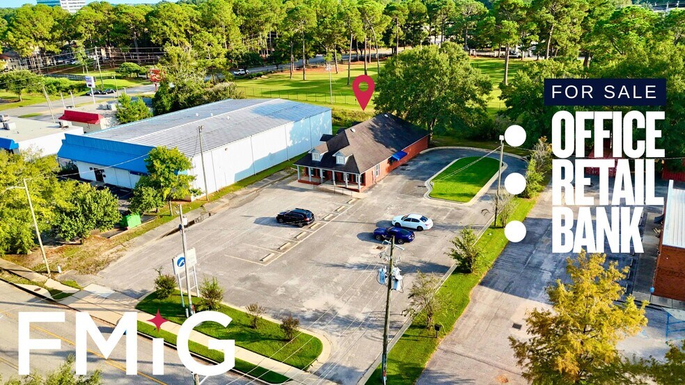 More Photos Of 4313 Downtowner Loop S, Mobile Bank For Sale