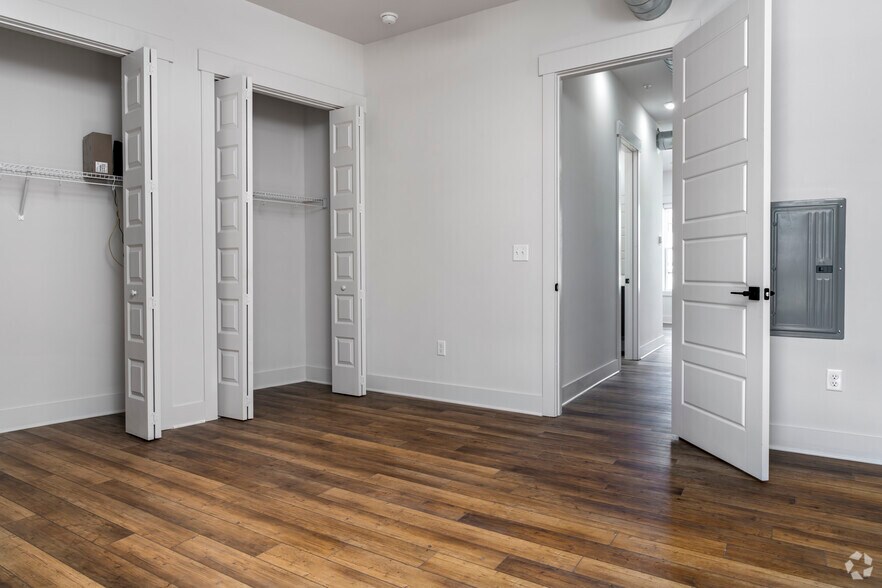 More Photos Of 202 S Main St, Belmont Apartments For Sale