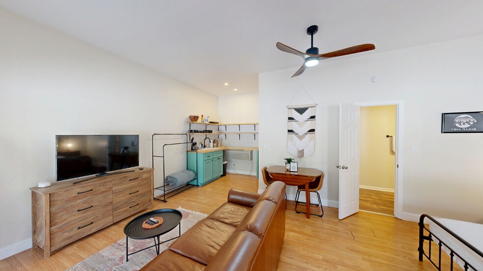 More Photos Of 11845 US 41 St, Monteagle Trailer Camper Park For Sale