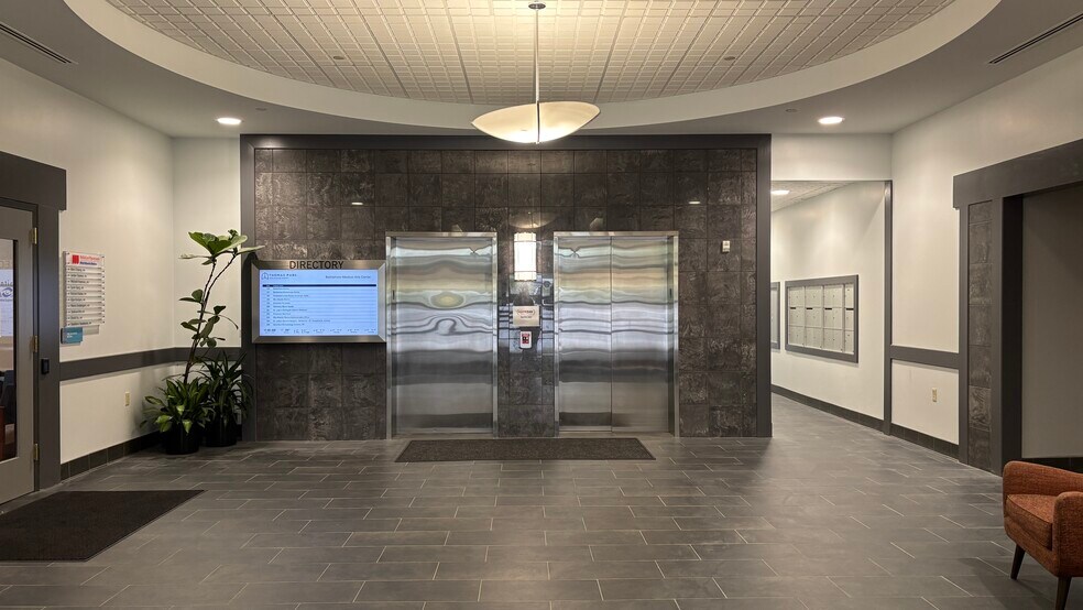 More Photos Of 5325 Northgate Dr, Bethlehem Medical For Lease