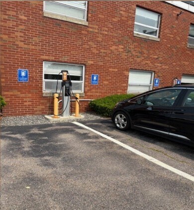 More Photos Of 15 Perwal St, Westwood Warehouse For Lease