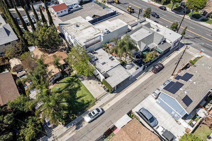 More Photos Of 906 E Commonwealth Ave, Fullerton Storefront For Sale