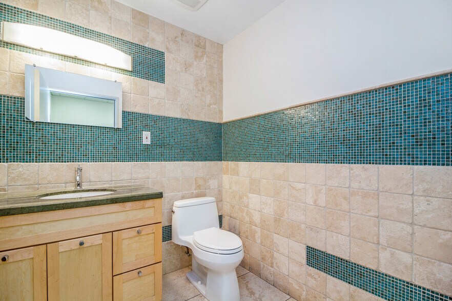 More Photos Of 2681 Dow Ave, Tustin Manufacturing For Lease