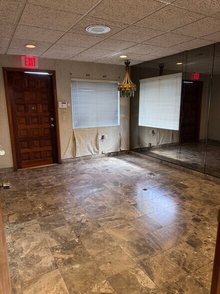 More Photos Of 2660 SW 3rd St, Miami Office For Sale