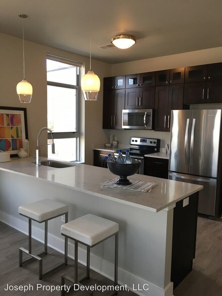 More Photos Of 4175 N Oakland Ave, Shorewood Multifamily For Sale