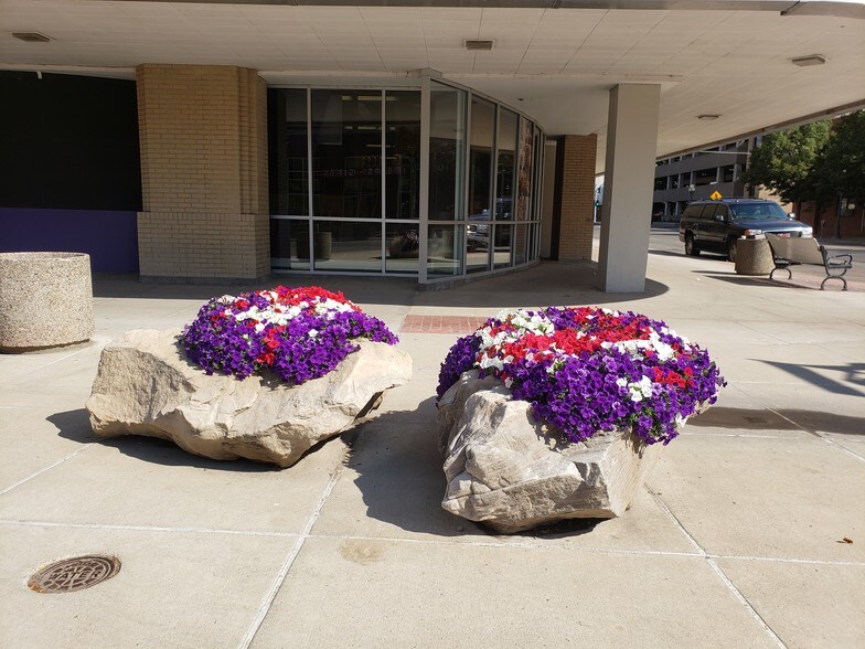 More Photos Of 321 Central Ave, Great Falls Office For Lease