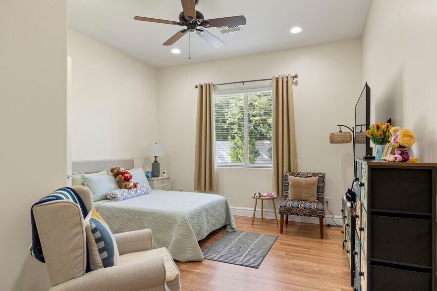 More Photos Of 10448 N 106th Pl, Scottsdale Assisted Living For Sale