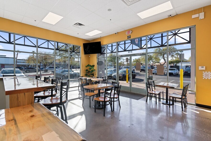More Photos Of 1550 N Green Valley Pky, Henderson General Retail For Sale