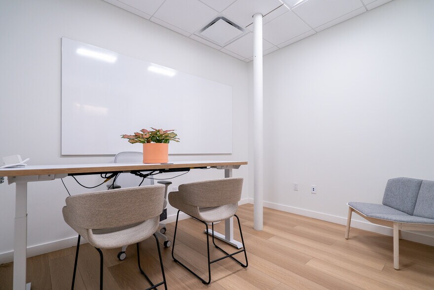 More Photos Of 224 NE 59th St, Miami Loft Creative Space For Lease