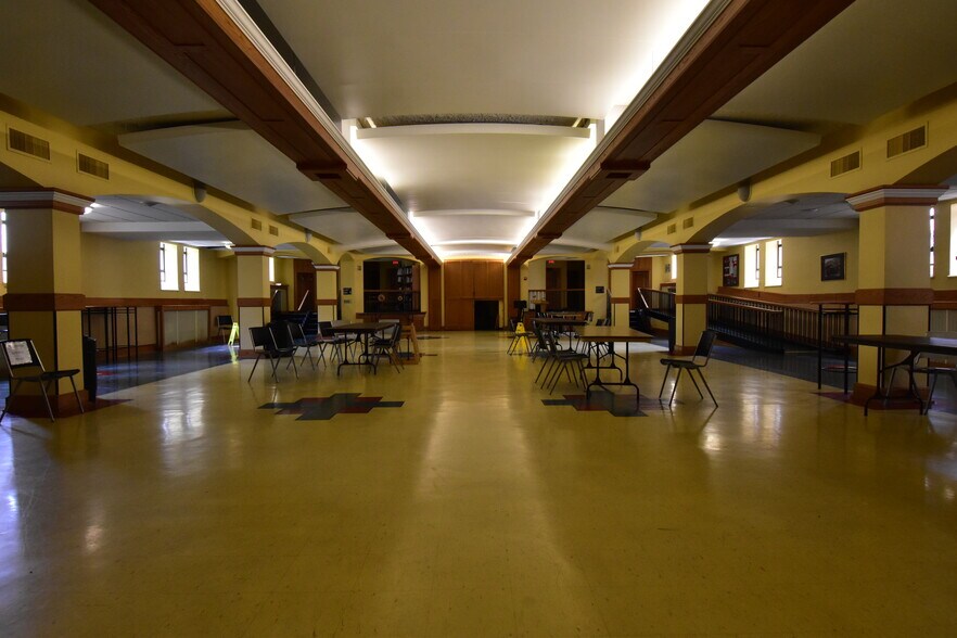 More Photos Of 120 S State St, Ann Arbor Religious Facility For Lease