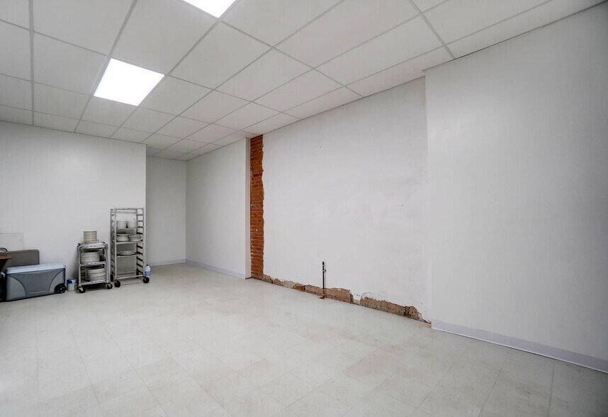 More Photos Of 516-518 N Main St, Lima Storefront Retail Residential For Sale