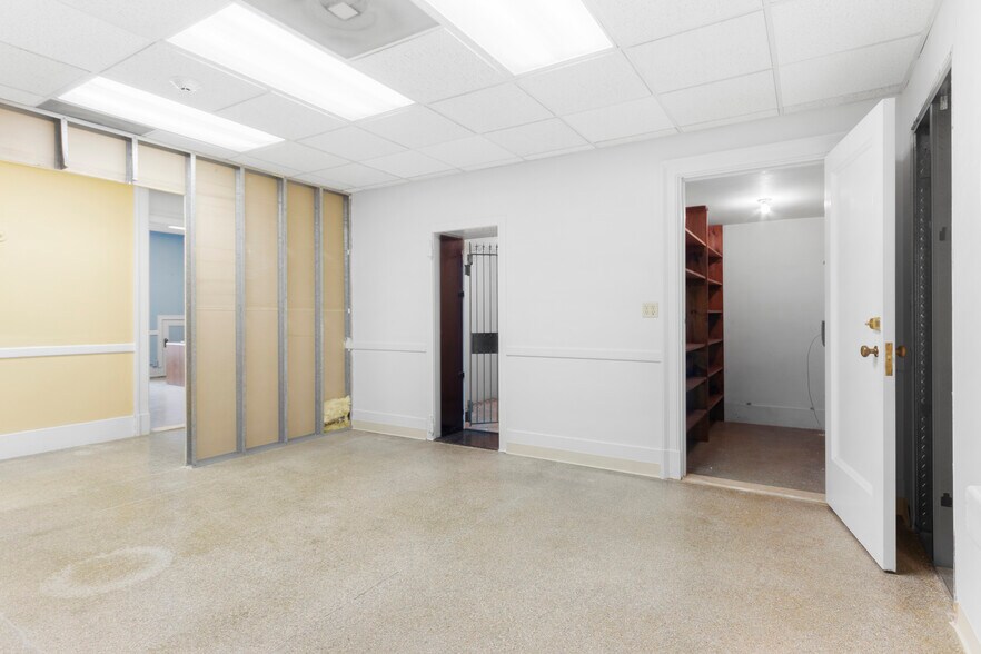More Photos Of 126 State St, Albany Loft Creative Space For Sale