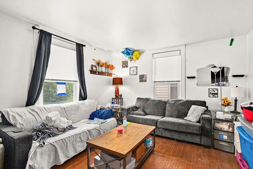More Photos Of 1426-1428 E 1st St, Duluth Apartments For Sale
