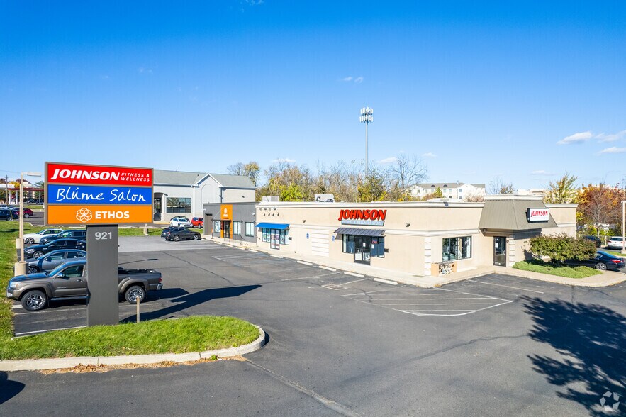 More Photos Of 921 Bethlehem Pike, Montgomeryville Freestanding For Sale