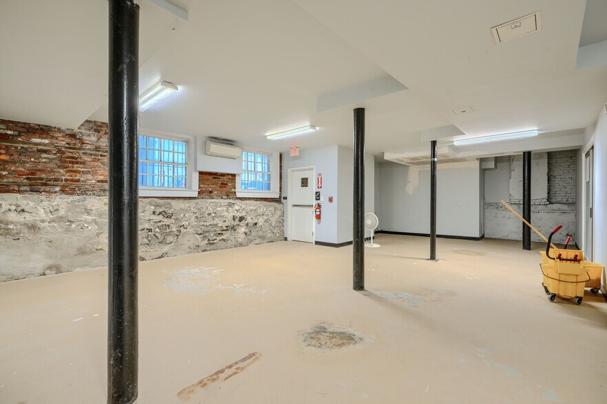 More Photos Of 55-57 S Potomac St, Hagerstown Apartments For Sale